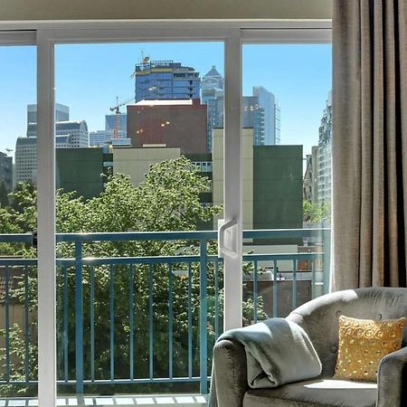City Water View Oasis With Pool & Gym Near Cruise In Heart Of Seattle Exterior foto