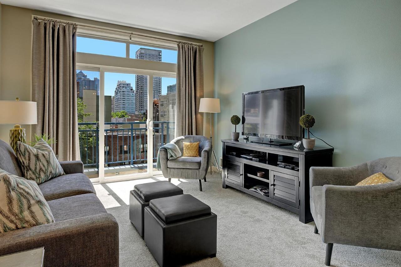 City Water View Oasis With Pool & Gym Near Cruise In Heart Of Seattle Exterior foto